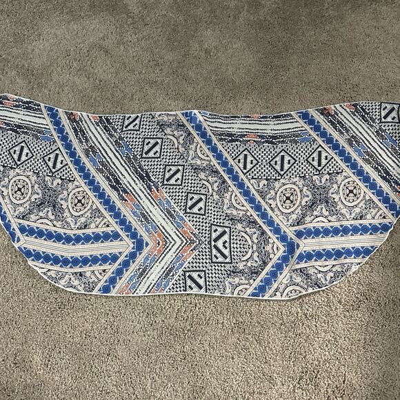 Ekouaer Abstract Print Blue & White Beach Sarong - Picture 3 of 4